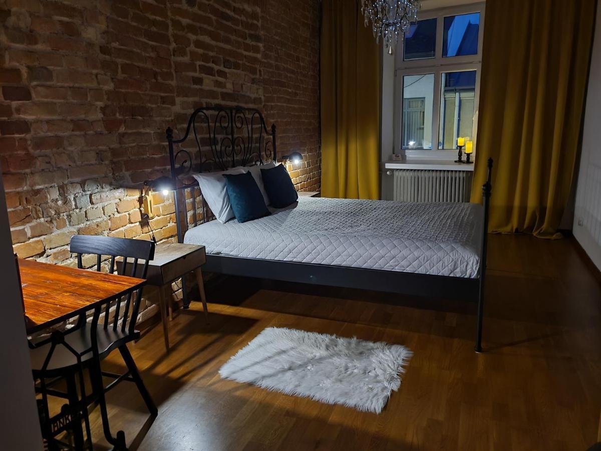 Apartament Skorpion Centrum Sanok Eksteriør bilde