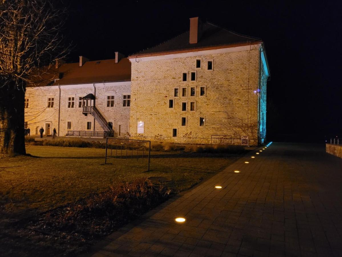 Apartament Skorpion Centrum Sanok Eksteriør bilde
